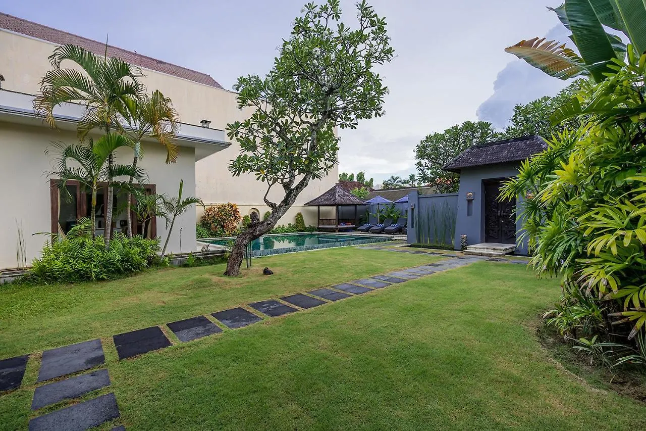 Bali Villa Lotus Seminyak 0*,  Indonesia