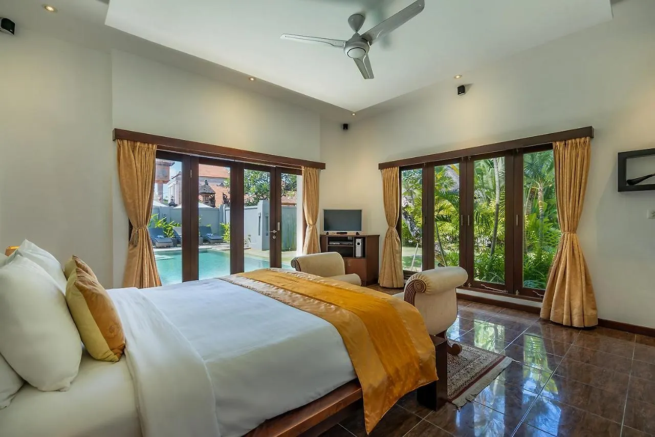 Bali Villa Lotus Seminyak