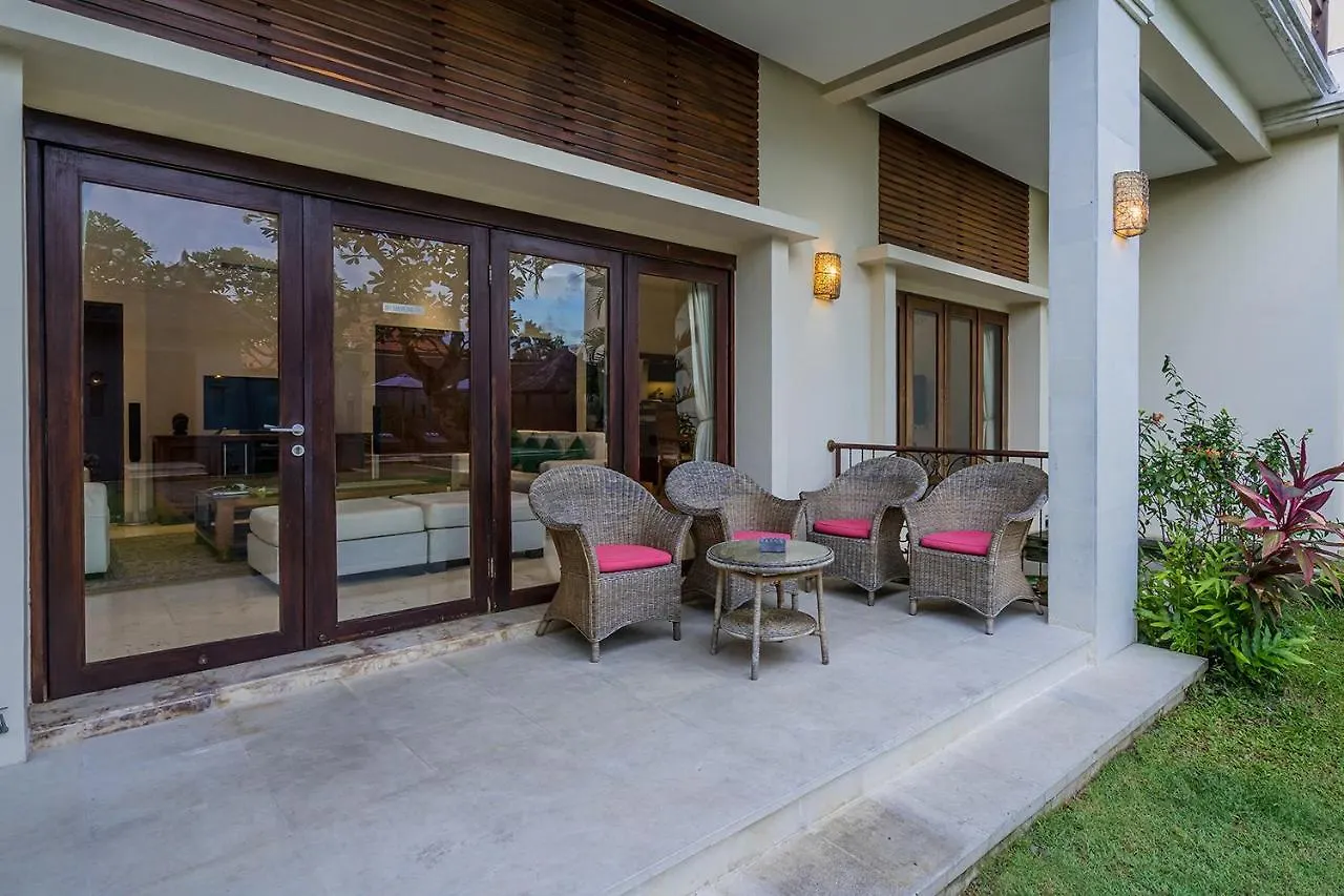 Bali Villa Lotus Seminyak