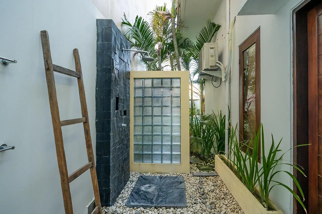 Bali Villa Lotus Seminyak