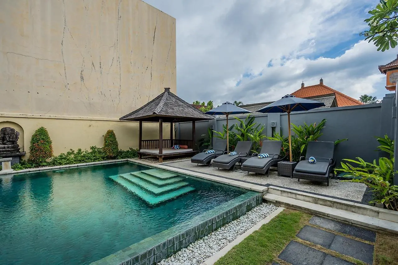Bali Villa Lotus Seminyak