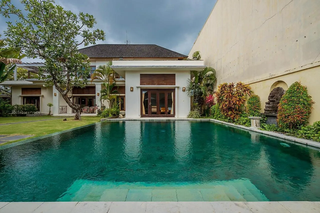 Bali Villa Lotus Seminyak 0*,
