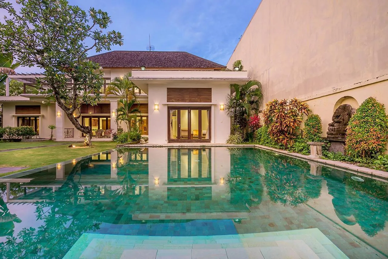 Bali Villa Lotus Seminyak Indonesia