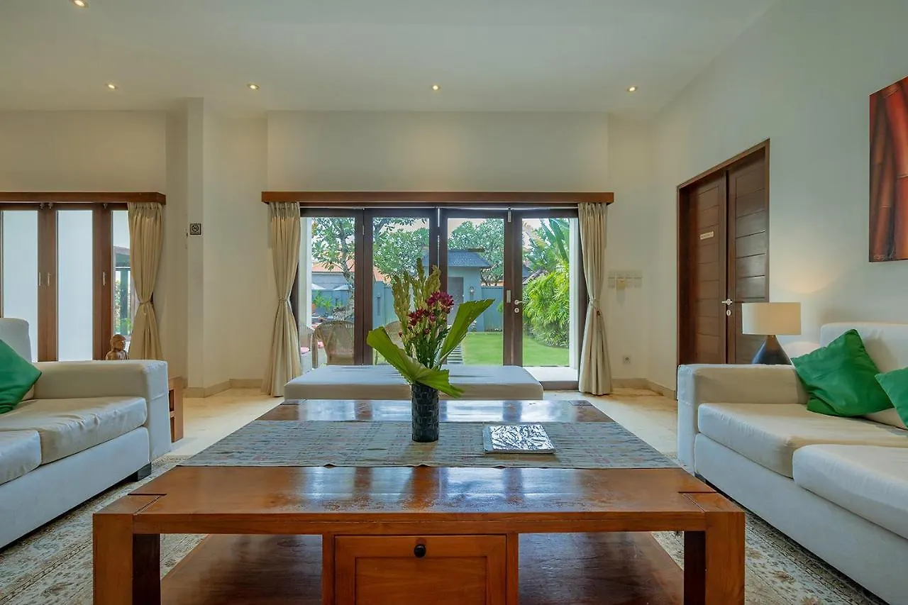 Bali Villa Lotus Seminyak