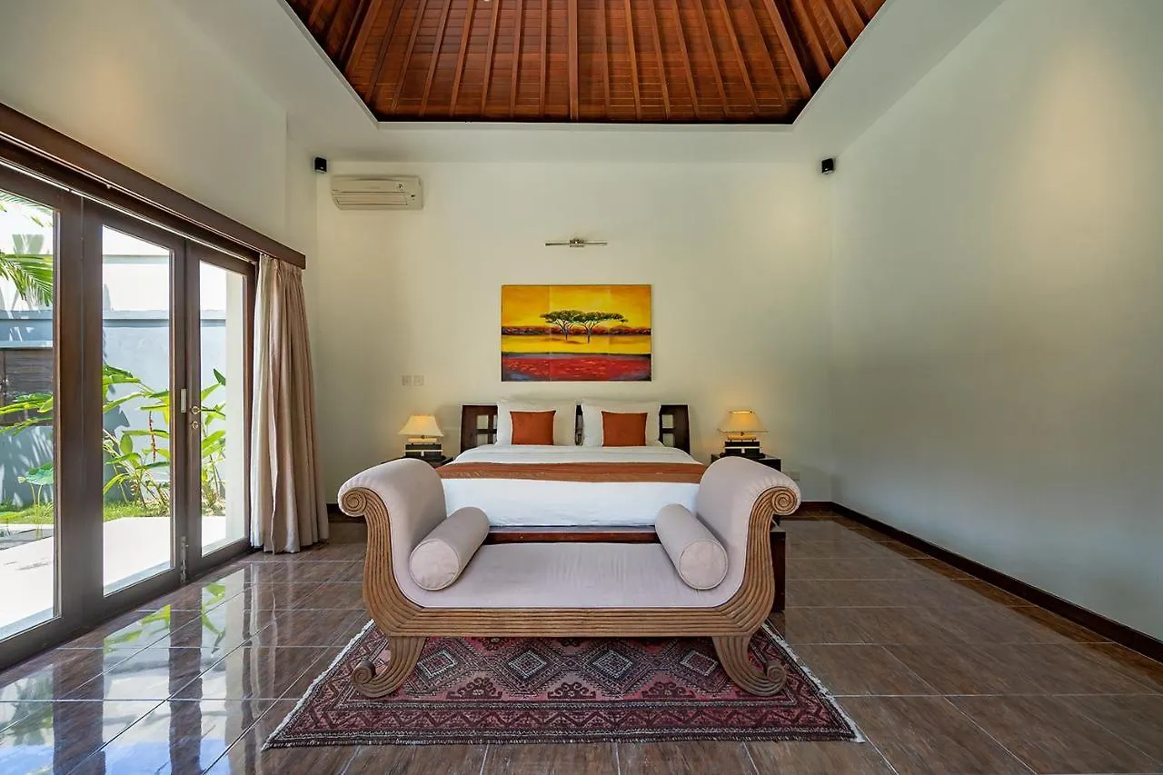 Bali Villa Lotus Seminyak