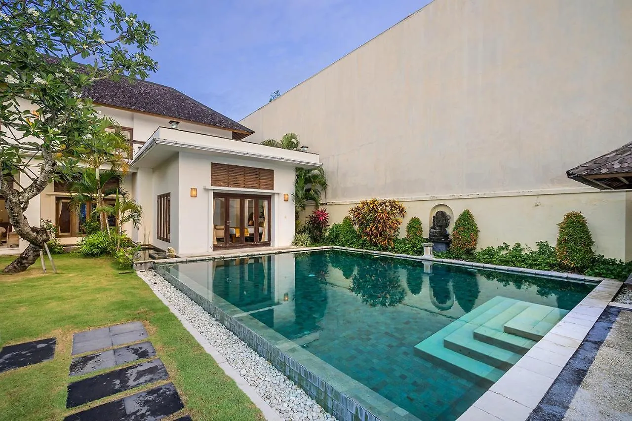 Bali Villa Lotus Seminyak Indonesia