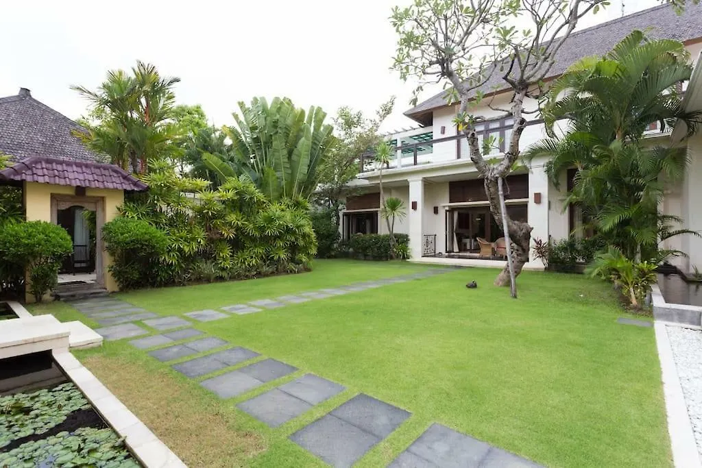 Bali Villa Lotus Seminyak Indonesia